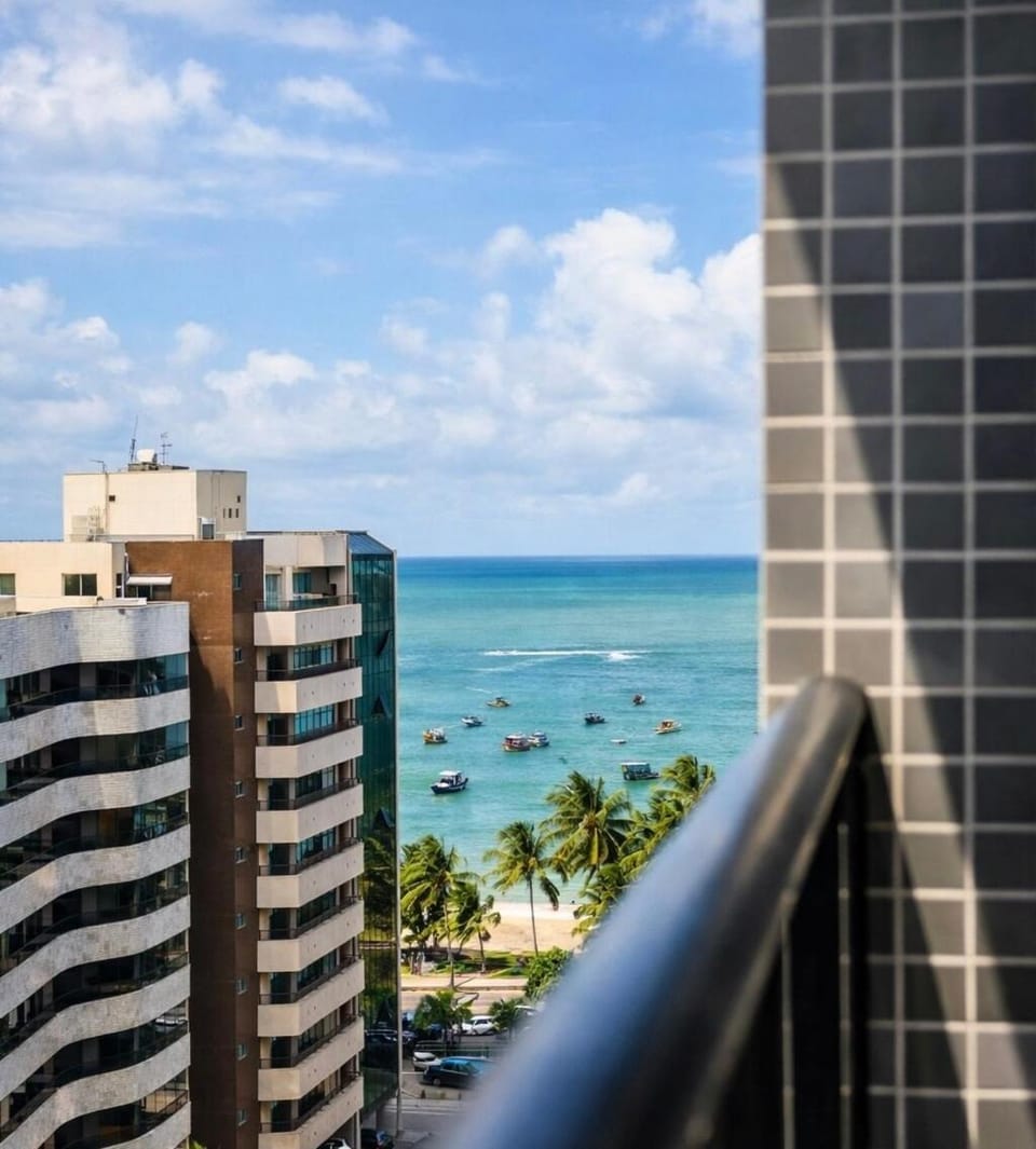 Property building, Natural landscape, Balcony/Terrace, City view, Sea view