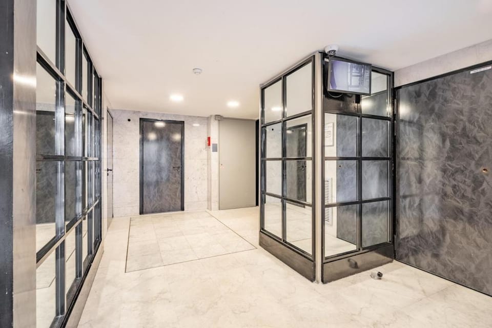 Cozy studio Eiffel Tower et Beaugrenelle Apartment in Paris