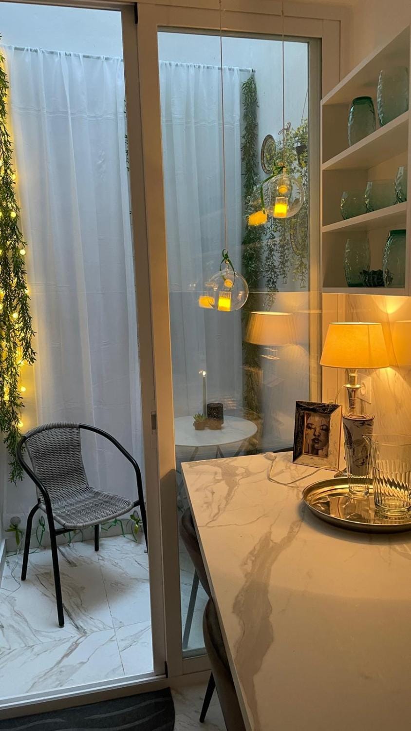 Balcony/Terrace, Dining area