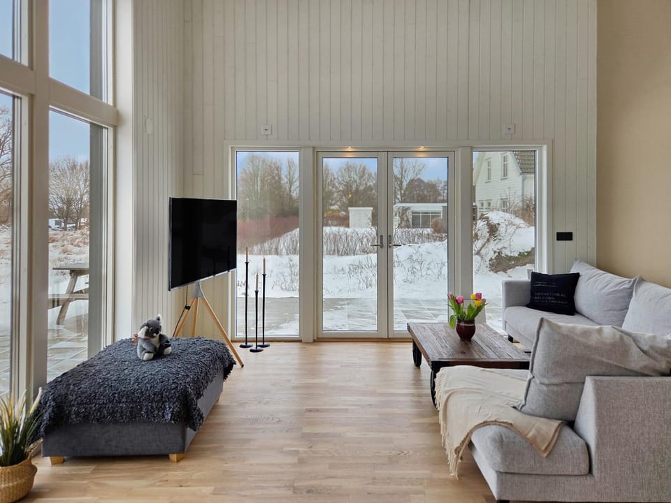 Nybyggt hus med 3 sovrum, jacuzzi och närhet till strand Apartment in Kalmar County, Sweden