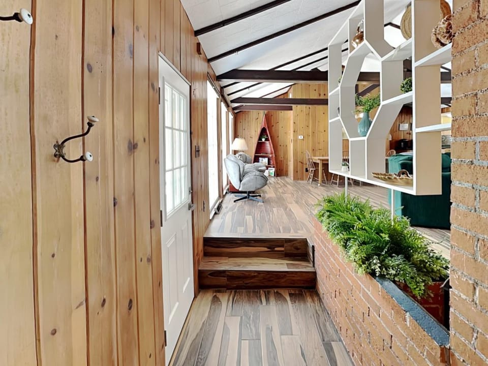 Day, Garden, Living room, Seating area, furniture