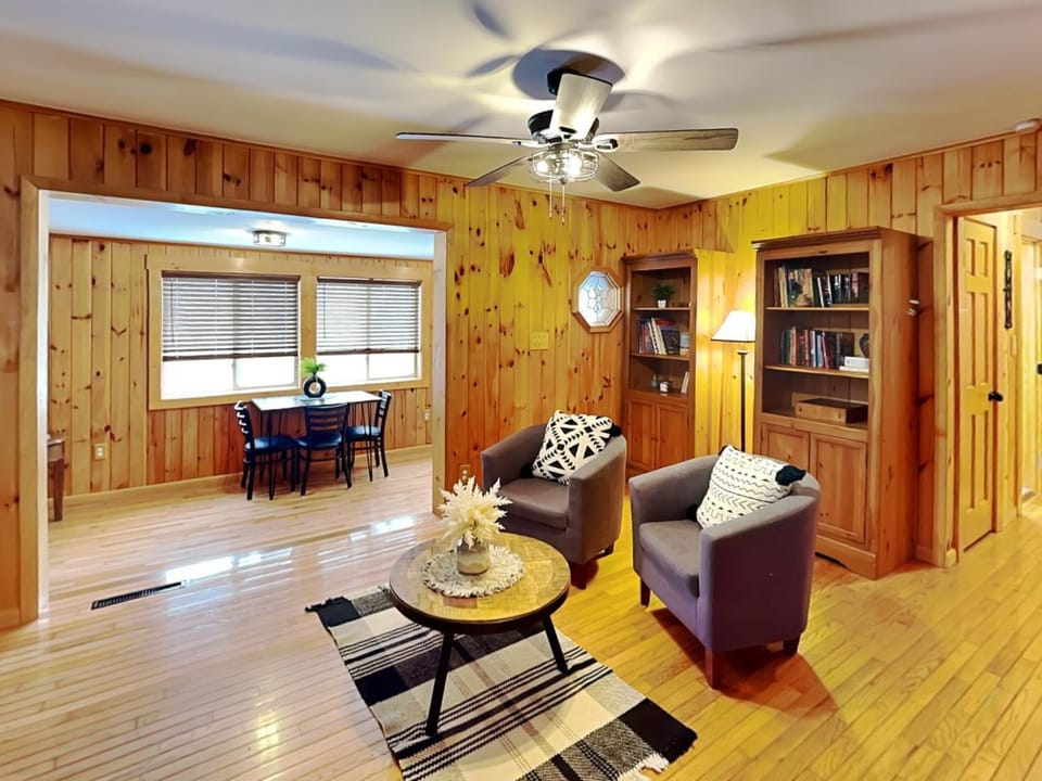 Day, Library, Living room, Seating area, Dining area, furniture