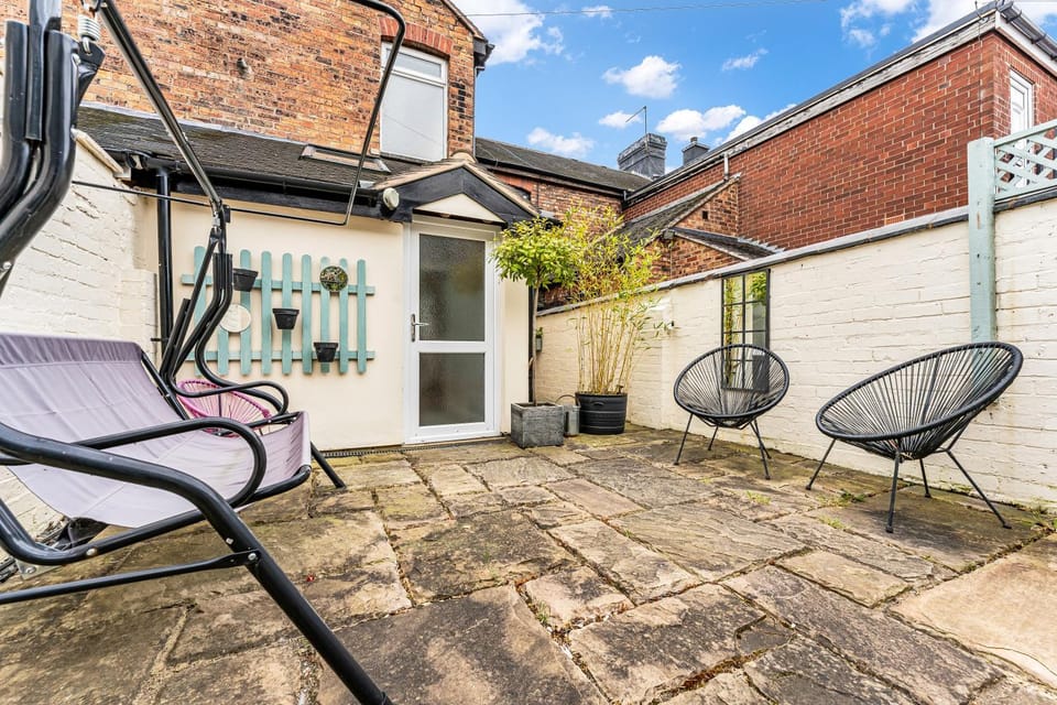 Property building, Balcony/Terrace