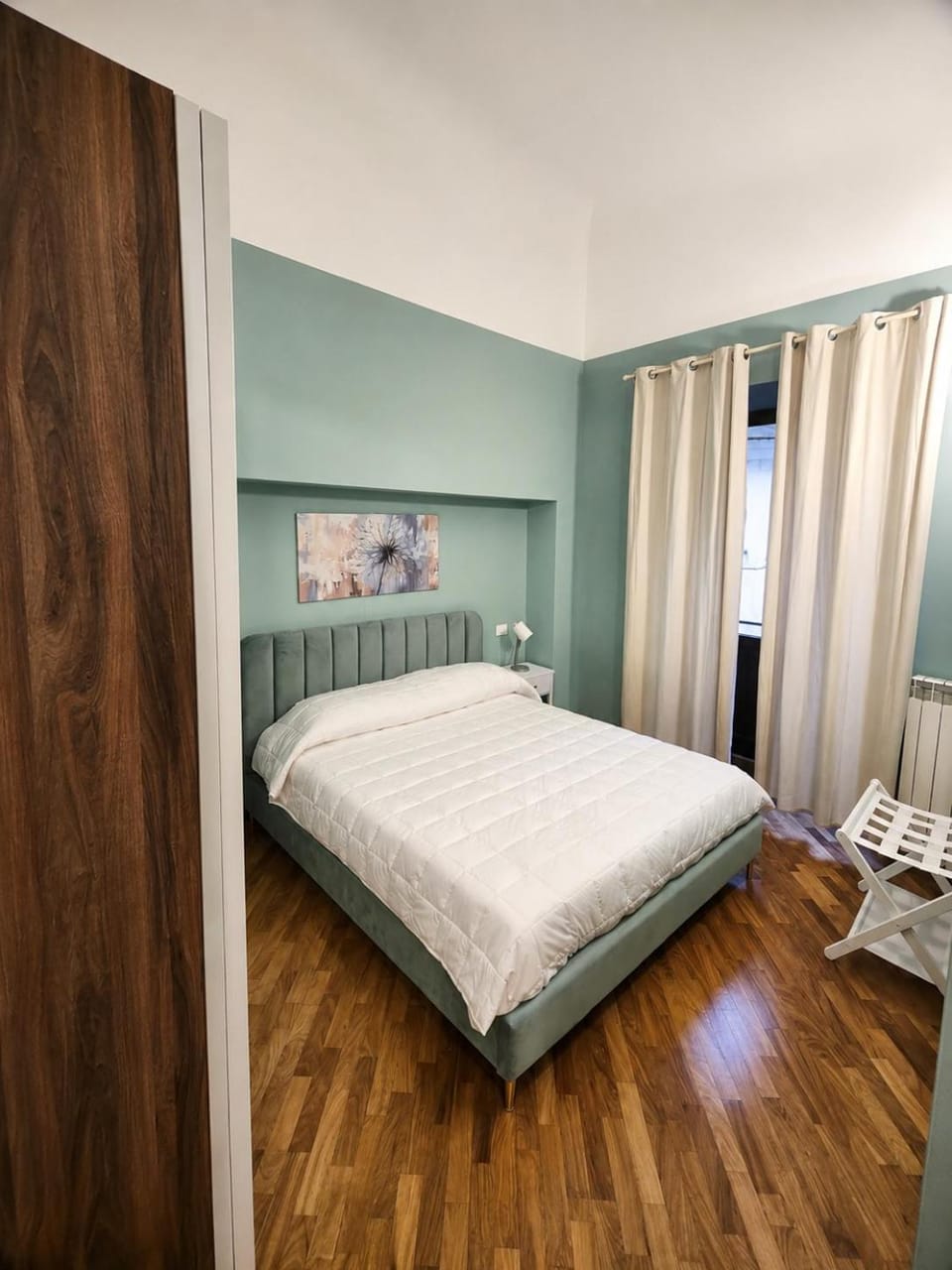 Bed, Photo of the whole room, Bedroom, wardrobe