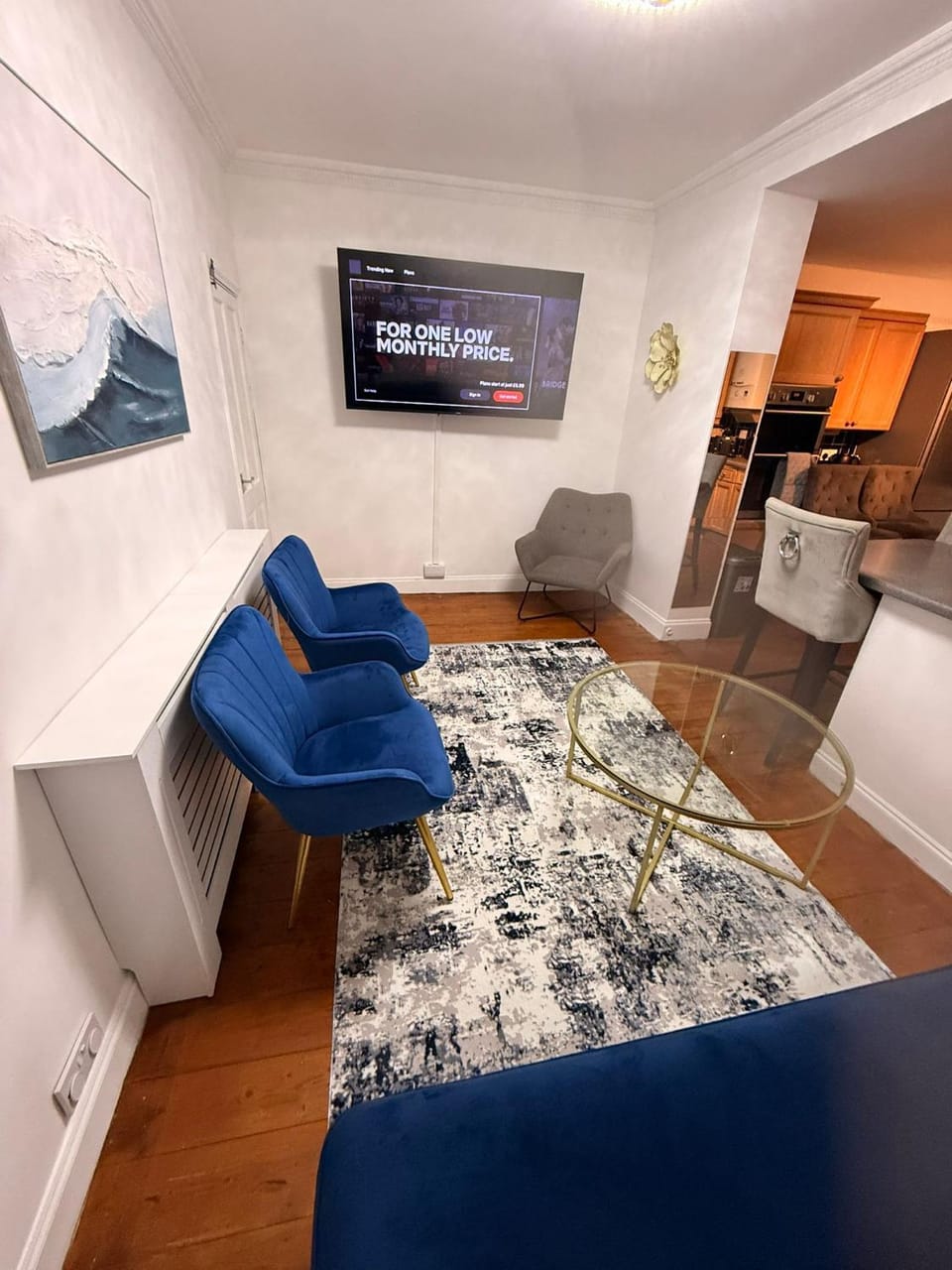 Communal lounge/ TV room, TV and multimedia, Living room, Seating area