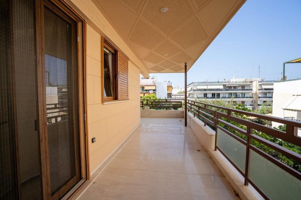 Property building, Balcony/Terrace