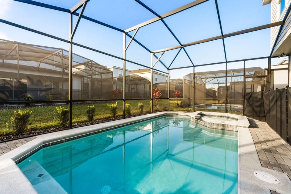Spacious Clermont Villa Sleeps 16 Pool & More Villa in Four Corners
