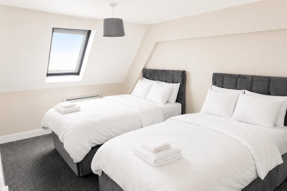 Home & Away Apartment in Leicester