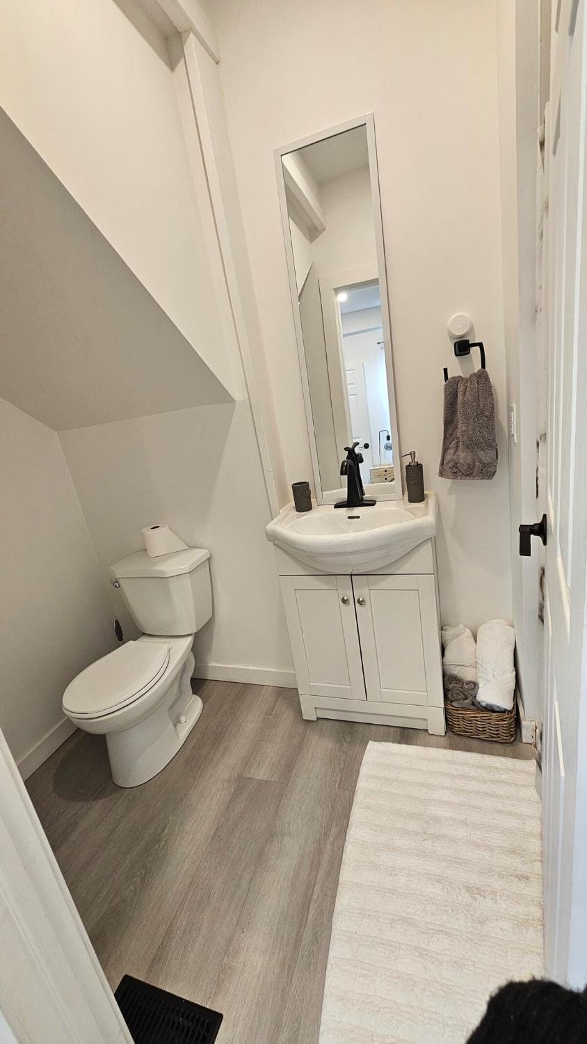 Cozy WPG Home Apartment in Winnipeg