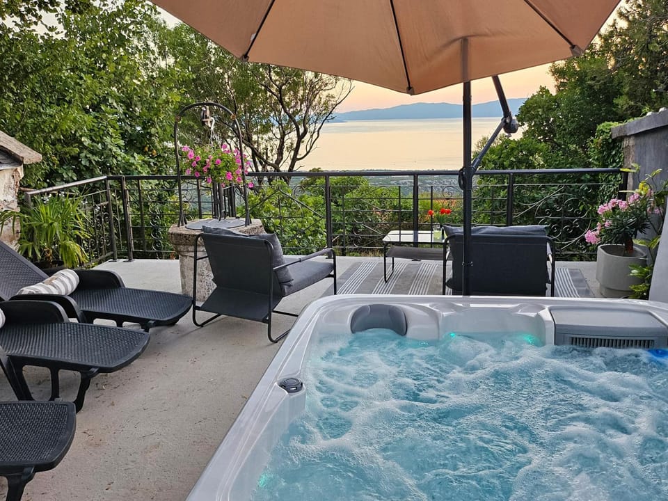 Hot Tub, View (from property/room), Seating area, Sea view, sunbed