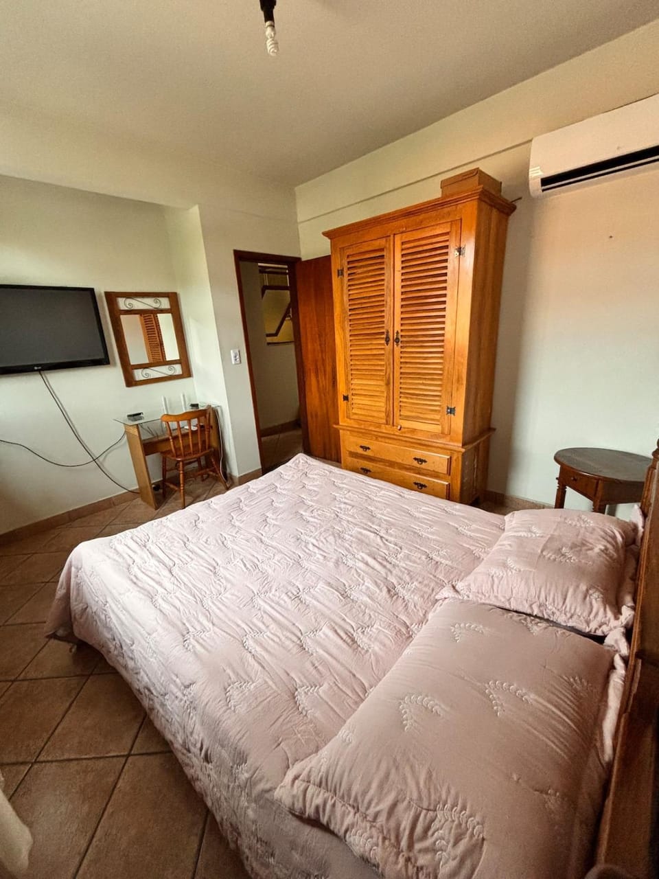 Apartamento centro com Ar e Wi-fi em Frente à Estação SJDR Apartment in State of Rio de Janeiro