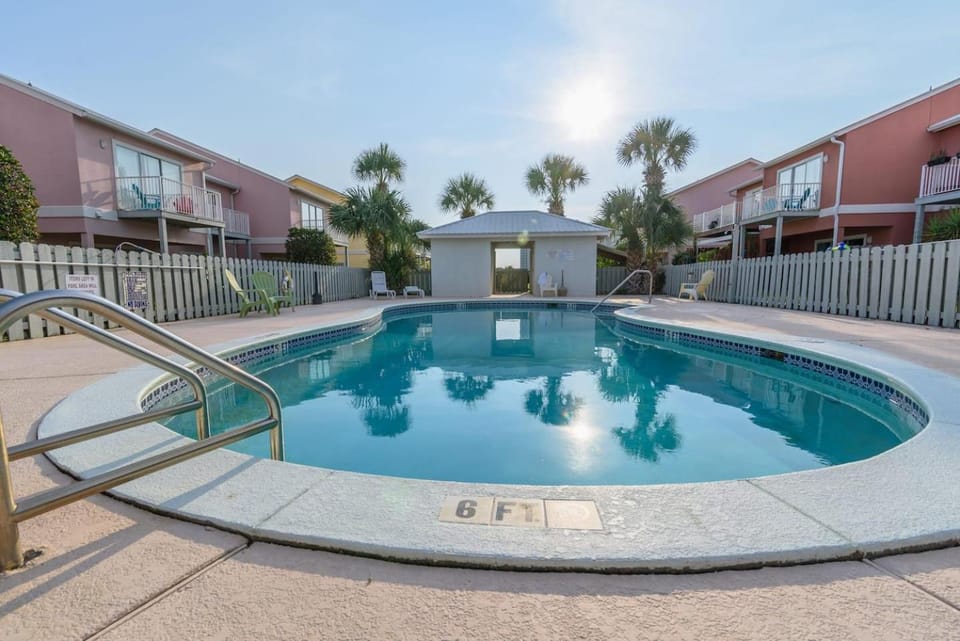 Pool 5 Min Walk to Beach Game Room Parking House in Miramar Beach