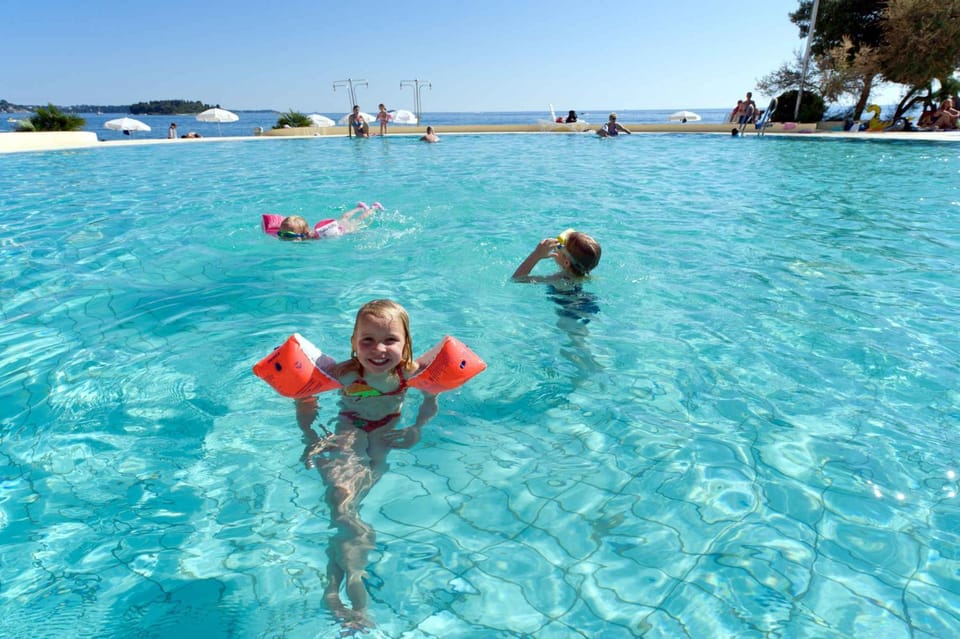 Summer, Swimming pool