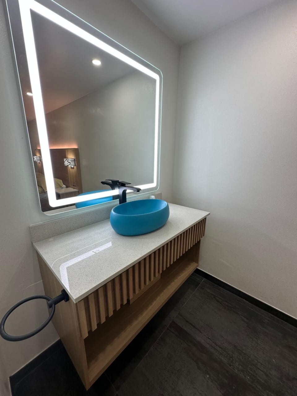 Nubell Motel Hotel in Cudahy