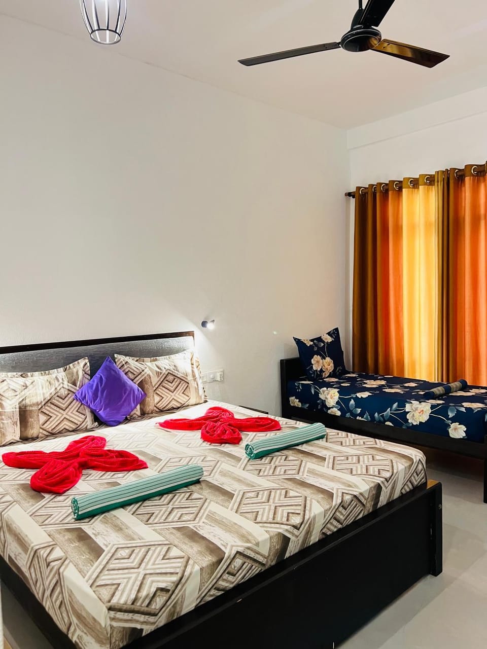 Bed, Photo of the whole room, Bedroom, towels, wardrobe