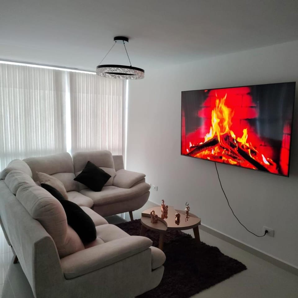 Apartamento lujoso y acogedor frente al centro comercial cacique BGA Apartment in Floridablanca