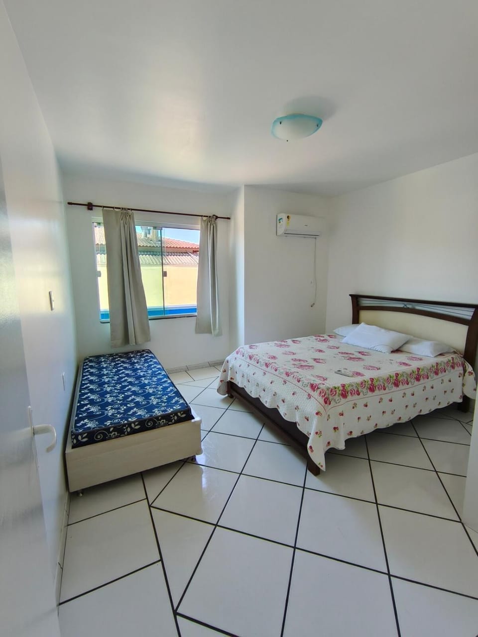 Casa com a melhor vista, pé na areia House in Bombinhas