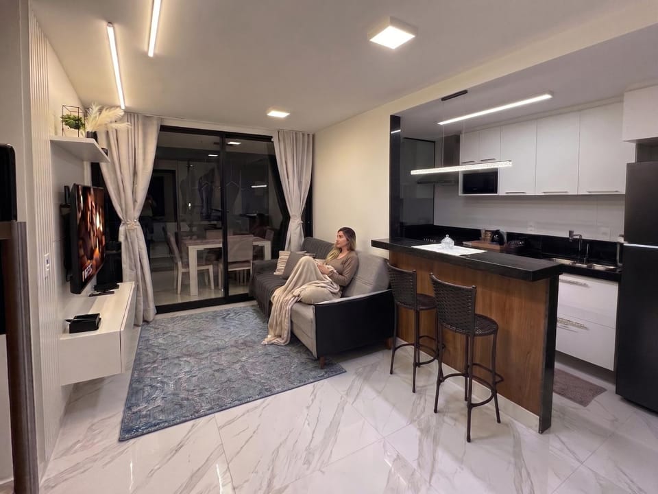 Camburi Prime Beach - Apartamento Frente à Praia em Jardim Camburi 2 Quartos Próximo ao Aeroporto Apartment in Vitoria
