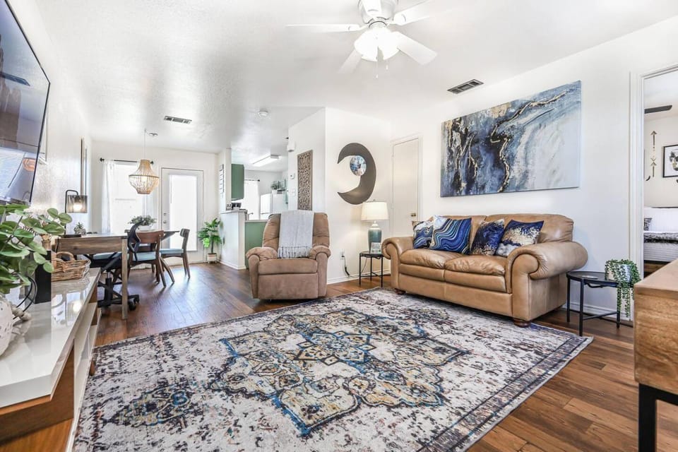 Entire 4-Plex | For Corporate Teams or Contractors Apartment in Killeen