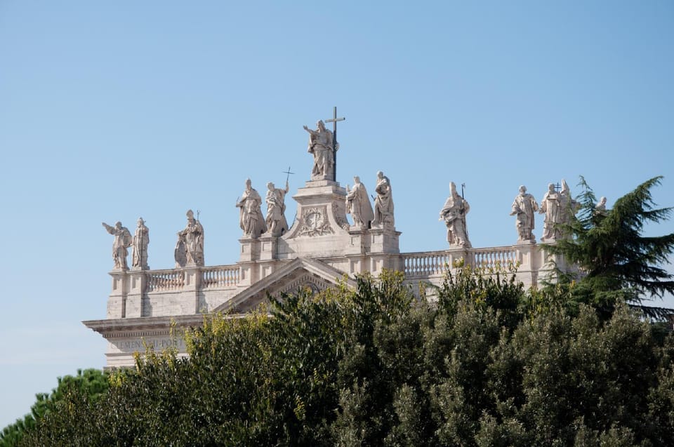 Nearby landmark, Place of worship