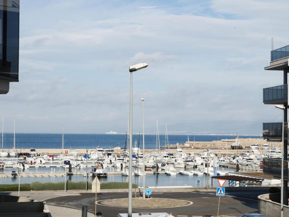 Espectacular apartamento con piscina y parking en L'Escala - HISP-7-31 Apartment in L'Escala