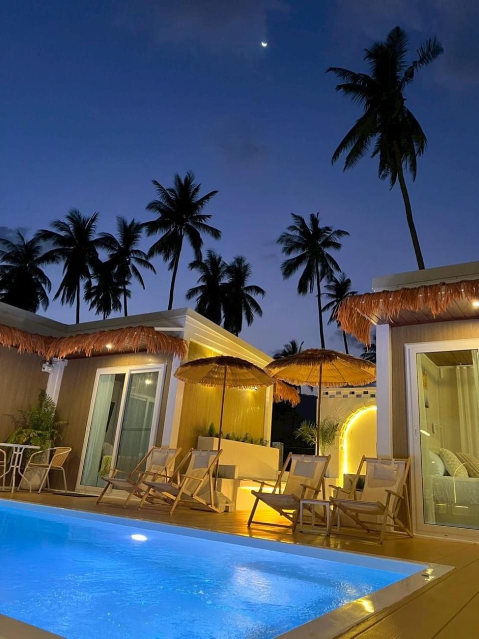 Night, Swimming pool