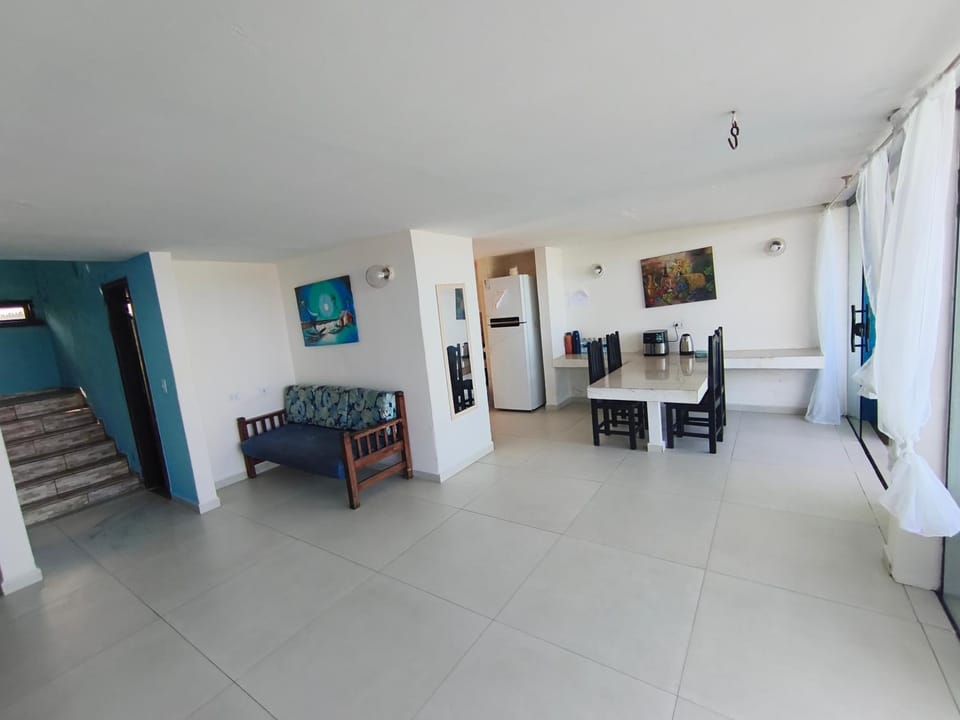 Sobrado Azul House in State of Paraná