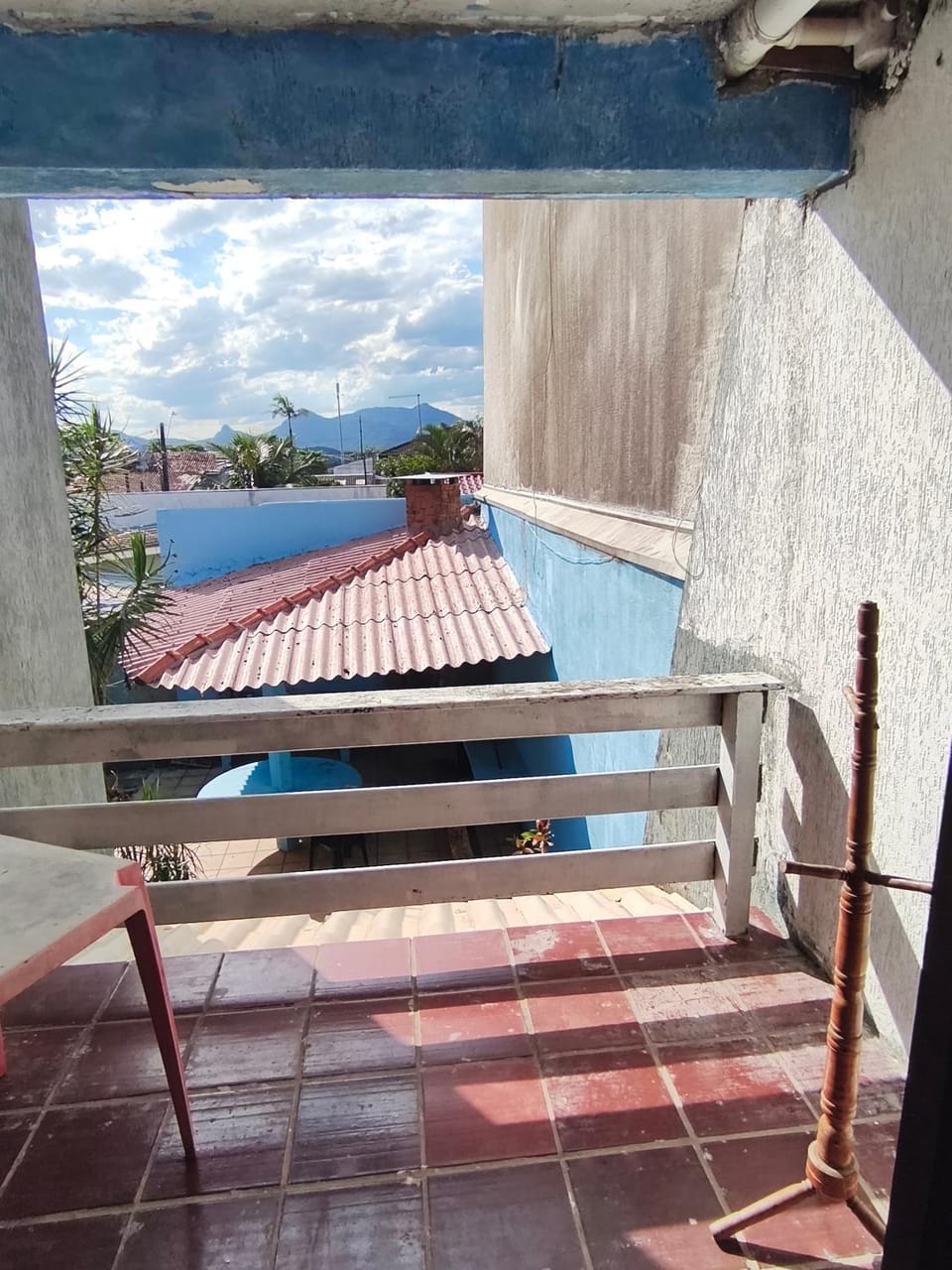 Sobrado Azul House in State of Paraná