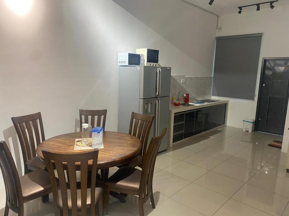 Sentosa Grand Homestay House in Penang