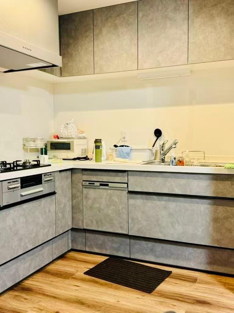 New Family House with Free Parking 3BR 10min to Shinjuku and Shibuya Bed and Breakfast in Nagano Prefecture