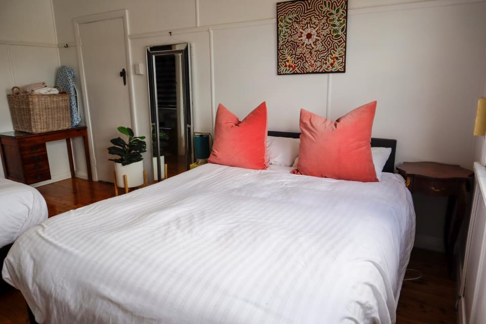 Towncottage Tenterfield Stay with Scenic Views Apartment in Tenterfield