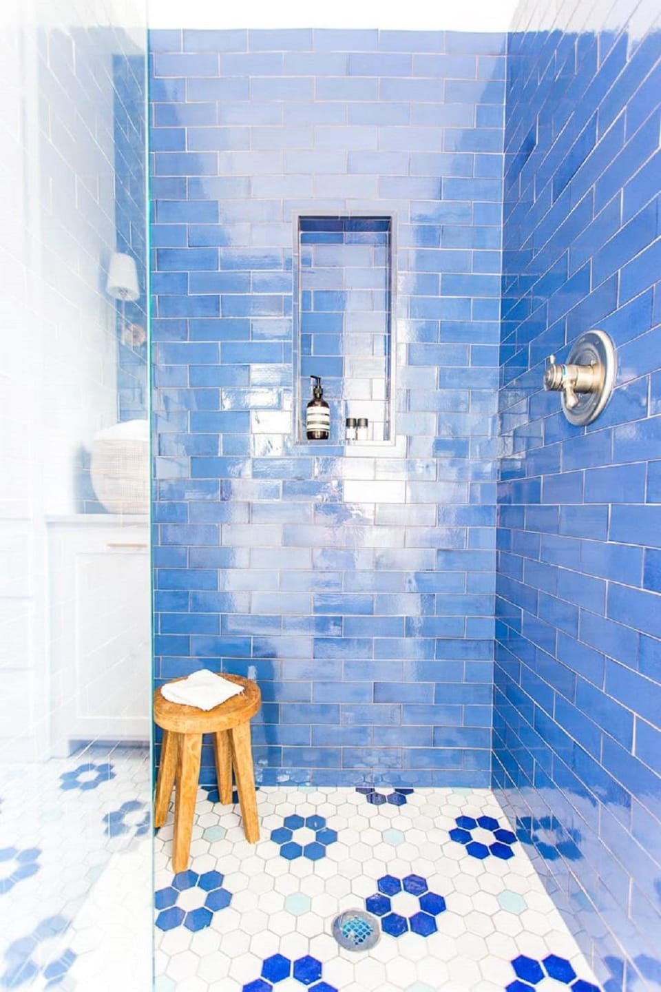 Property building, Bathroom