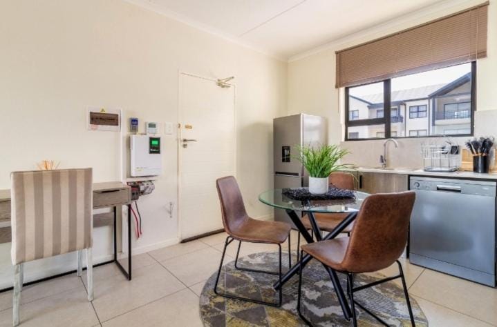 AlimamaSpaces The Lavender Apartment in Roodepoort