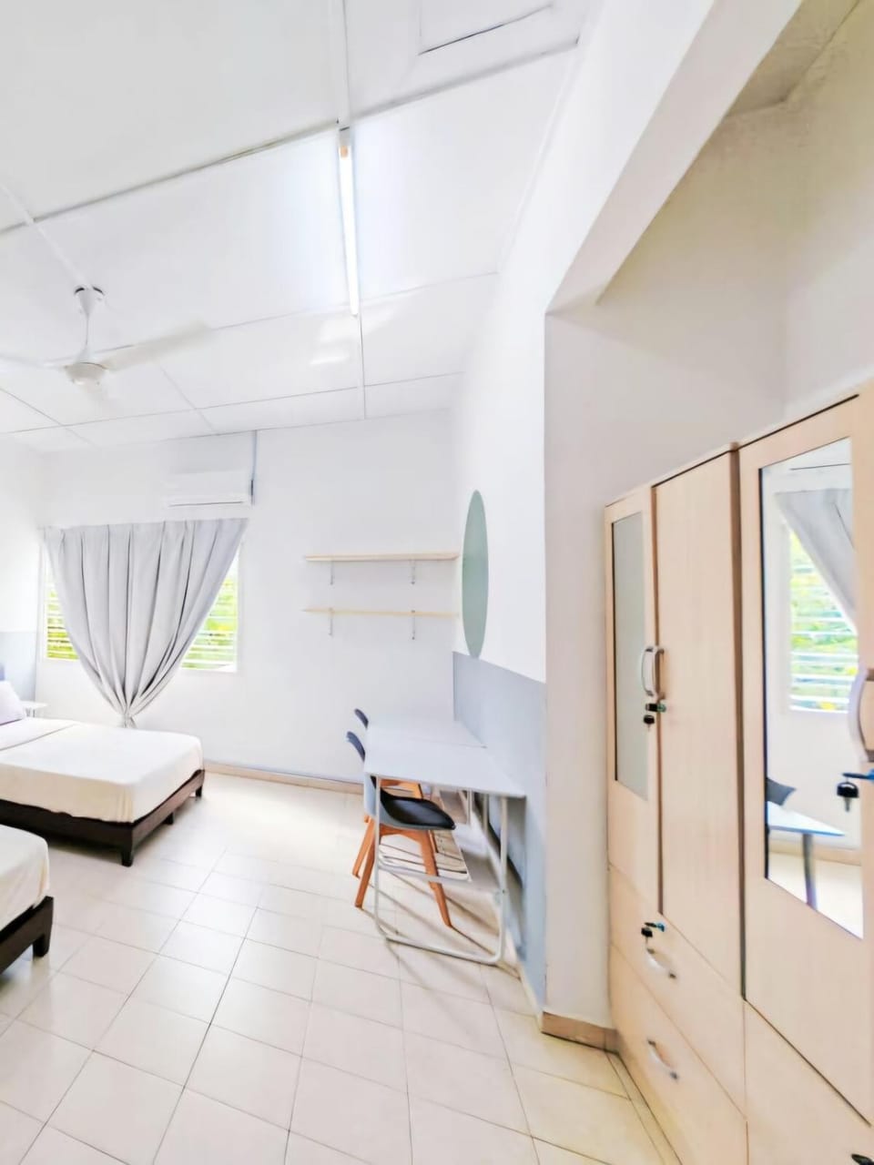 Bed, Photo of the whole room, Bedroom, wardrobe