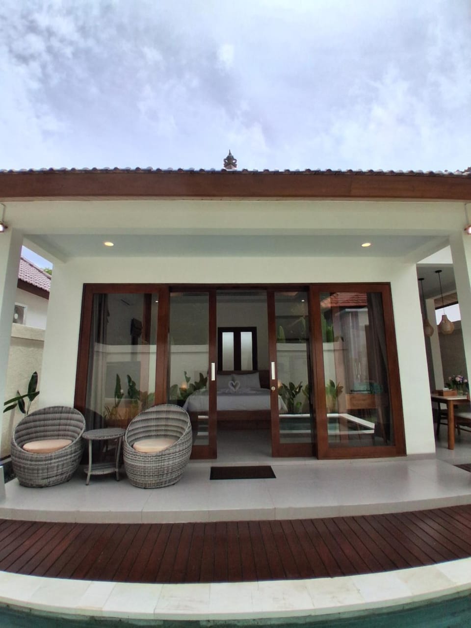 Property building, Day, Natural landscape, View (from property/room), Balcony/Terrace, Seating area, Pool view