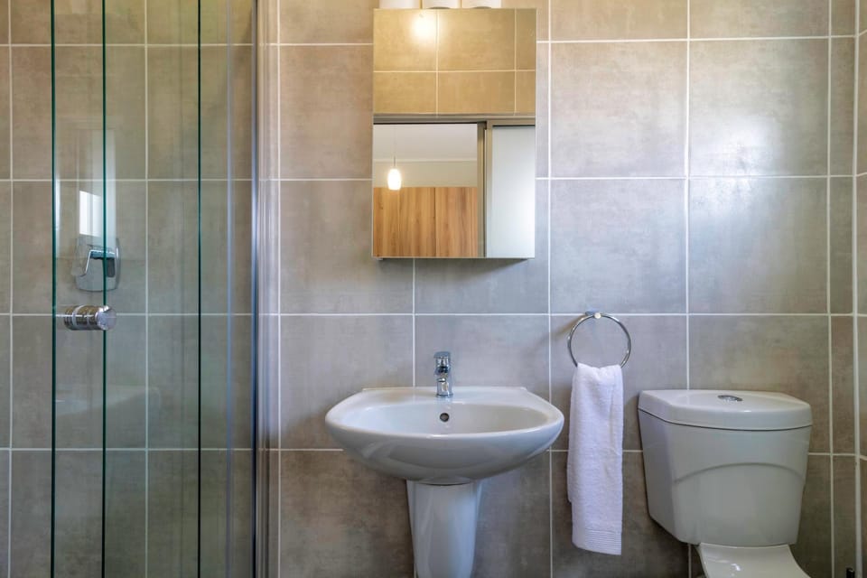 Philly's Greenlee Apartment in Sandton