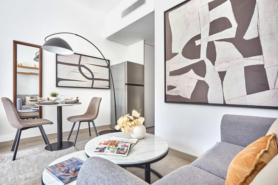 Living room, Seating area, Dining area
