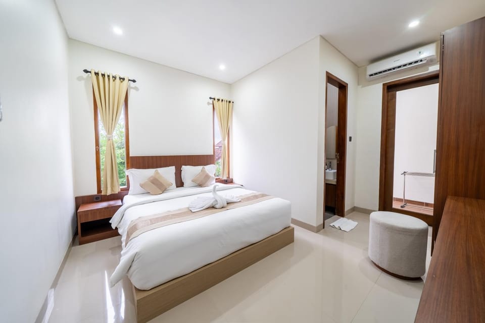 Bed, Bedroom, air conditioner