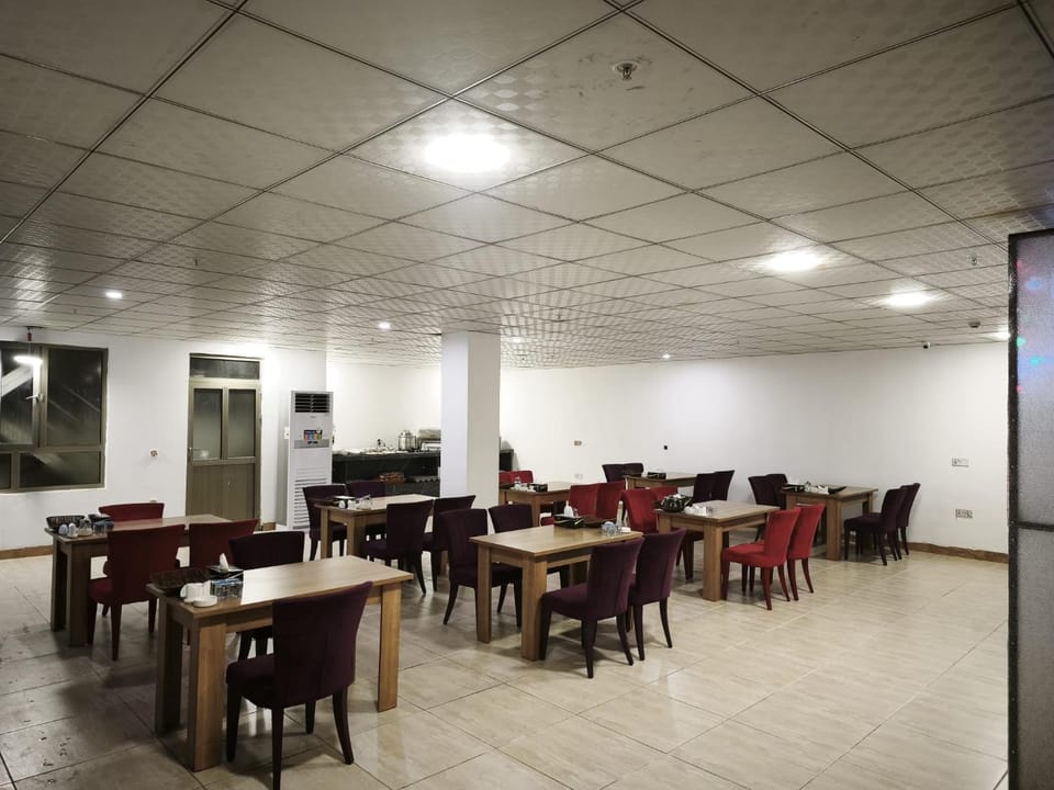 Restaurant/places to eat, Breakfast