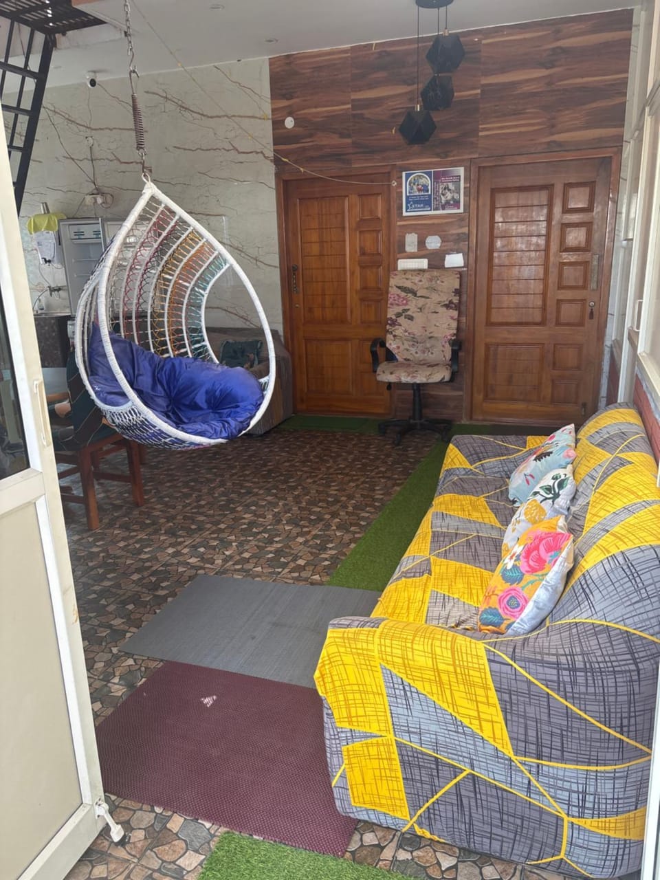 Seating area