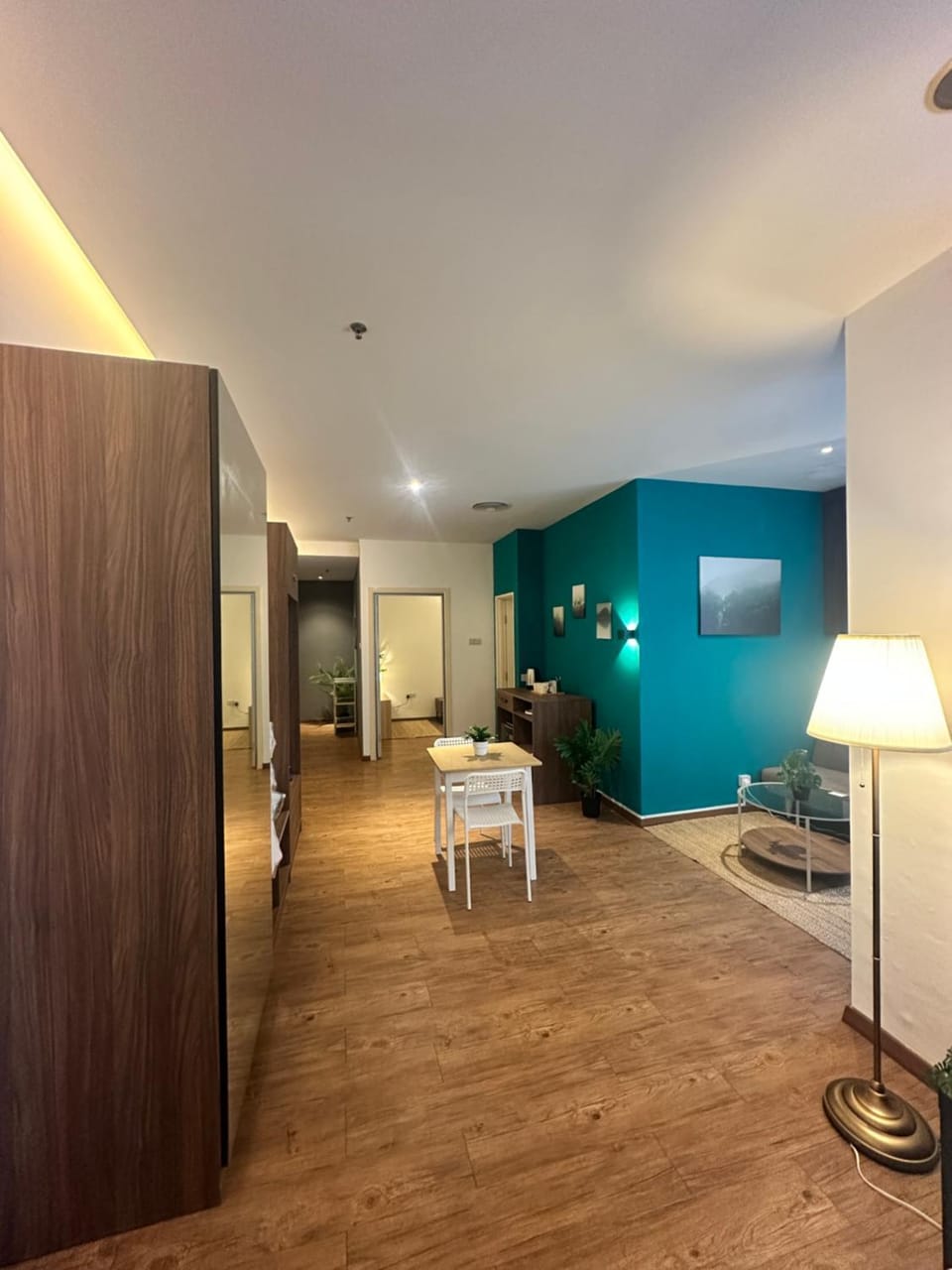 Bangsar Trade Centre, 2-5pax, Above LRT Apartment in Federal Territory of Kuala Lumpur