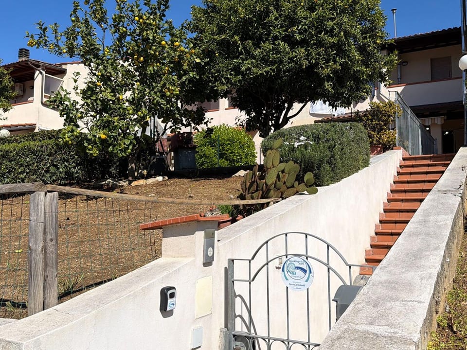 Property building, Facade/entrance, Day, Garden view