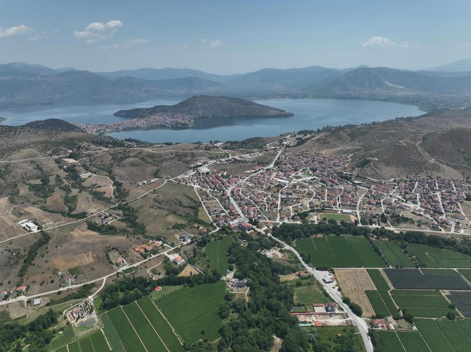 Neighbourhood, Bird's eye view, City view, Lake view