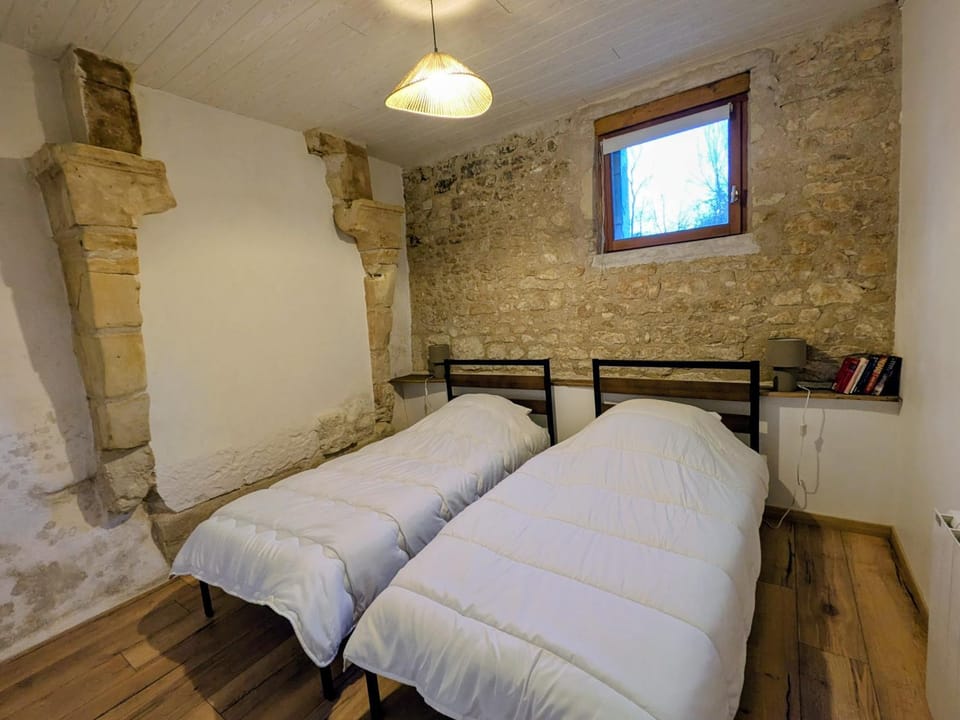 Gîte Val de Loire Le Puits House in Les Trois-Moutiers