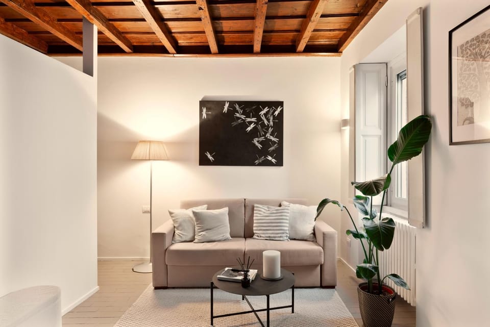 Corso Magenta Historic Apartment Apartment in Milan