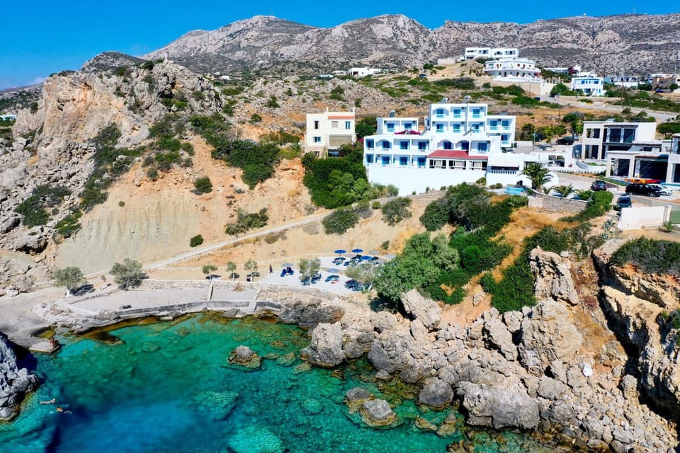 Property building, Natural landscape, Bird's eye view, Sea view