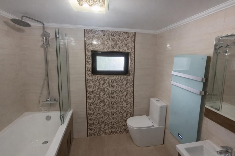 Щъркелово гнездо House in Gabrovo, Bulgaria
