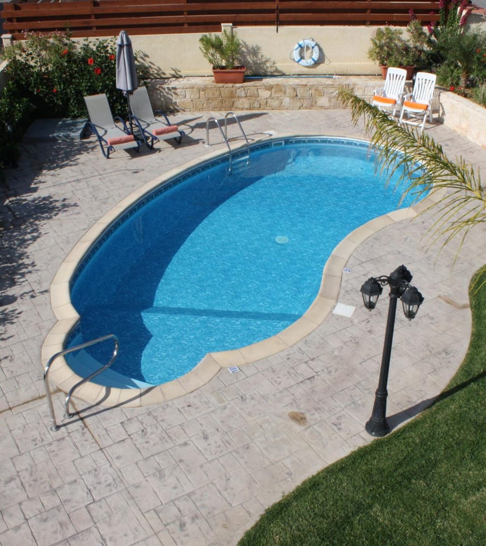 Luxury Villa Rental, Two Bedroom Villa with private pool and garden, Villa in Pissouri