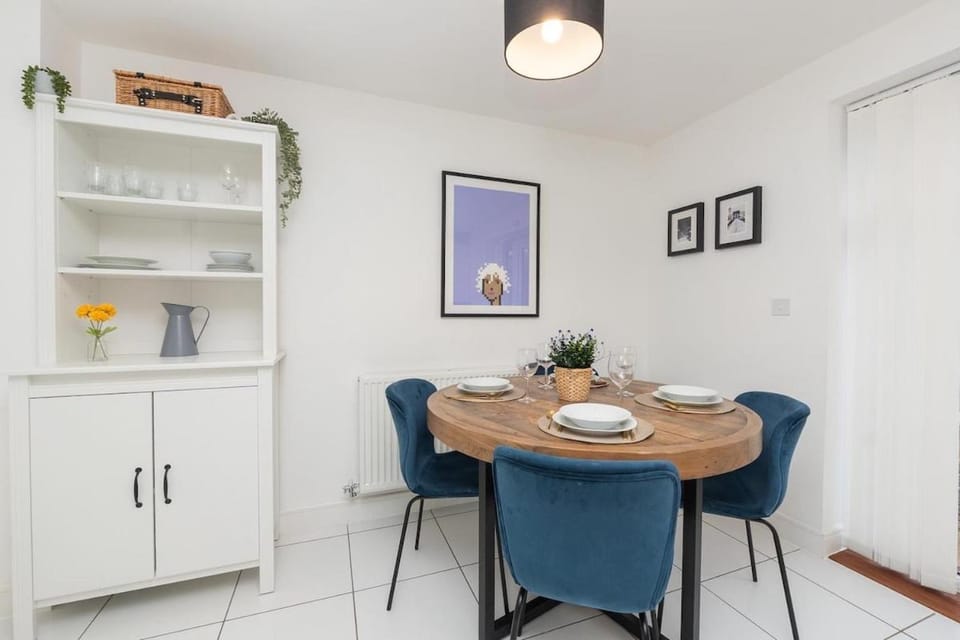 Bristol Mews House in Bristol