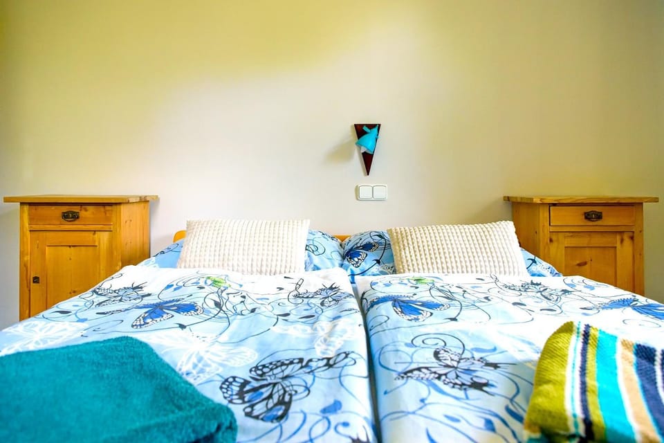 Bed, Photo of the whole room